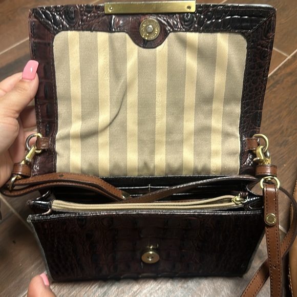 Brahmin Cross Body - Picture 3 of 8